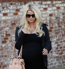 snooki reveals the name of jessica simpson's son!
