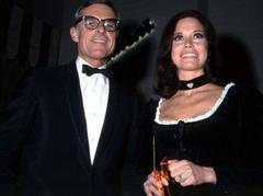 17 wildly successful people who majored in english