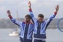 sherborne pays tribute after shock death of olympic medallist andrew simpson